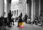 folla persone strada spagna
