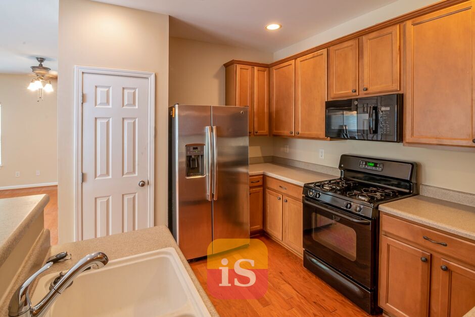 kitchen stove home