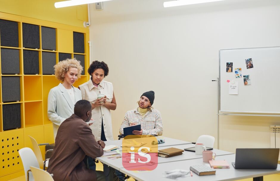 office meeting people