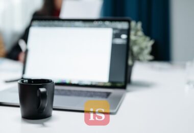 professional desk laptop