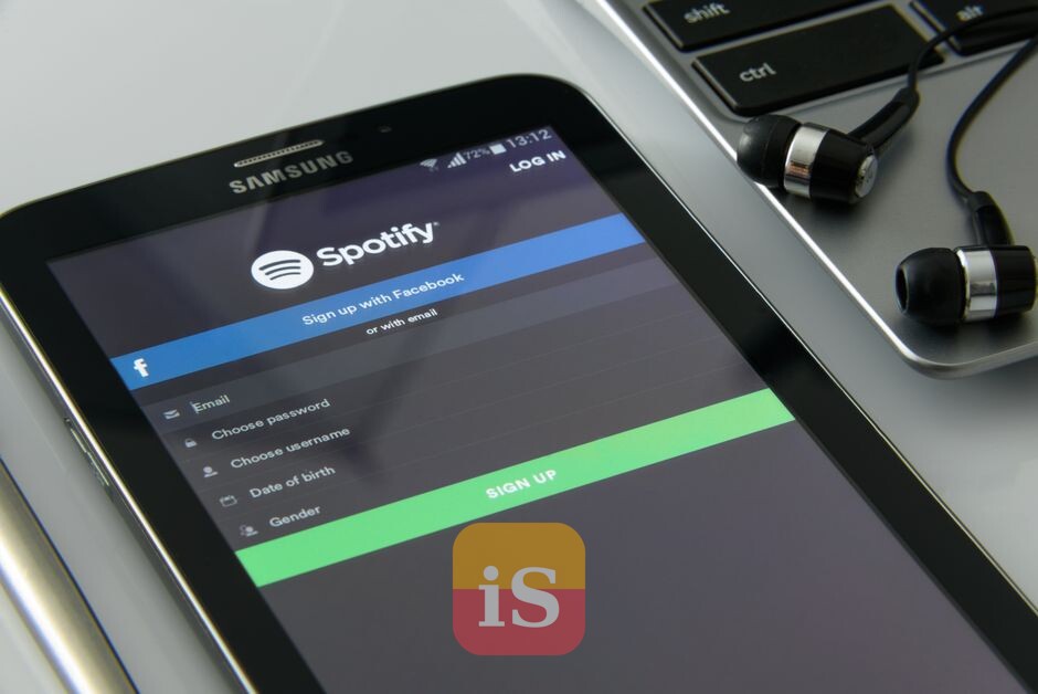smartphone laptop login